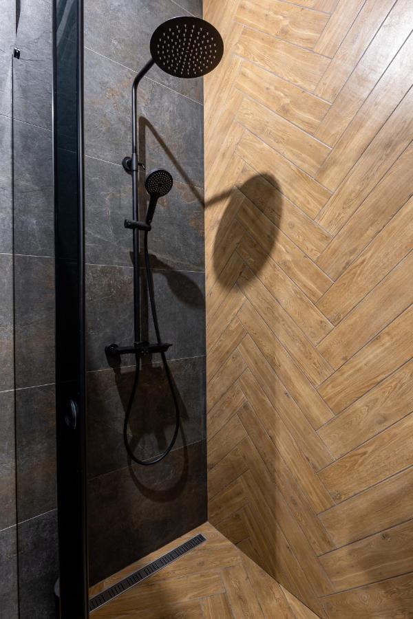 Romari Таманська 12 Apartment Lviv Luaran gambar