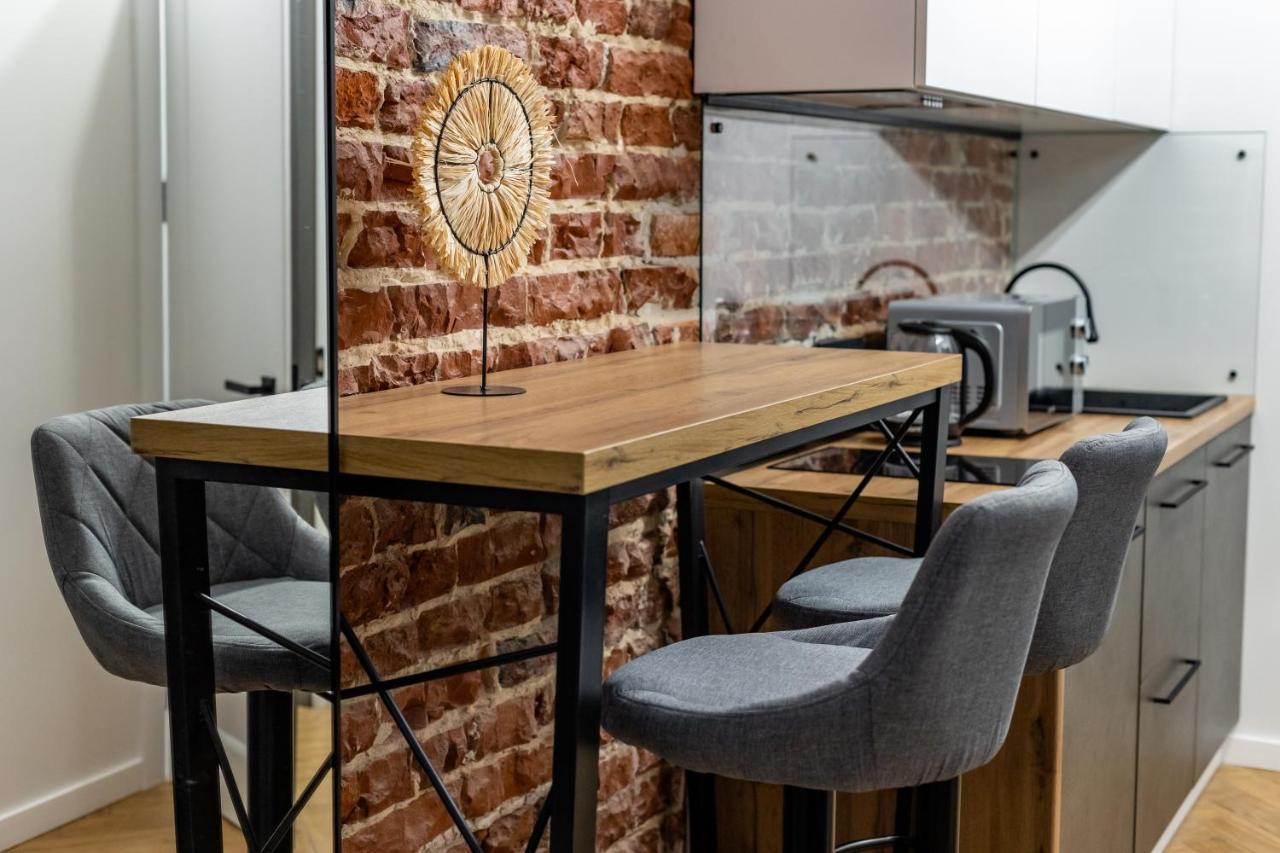 Romari Таманська 12 Apartment Lviv Luaran gambar