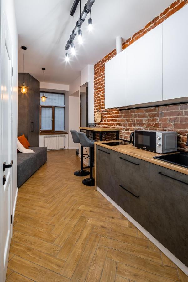 Romari Таманська 12 Apartment Lviv Luaran gambar