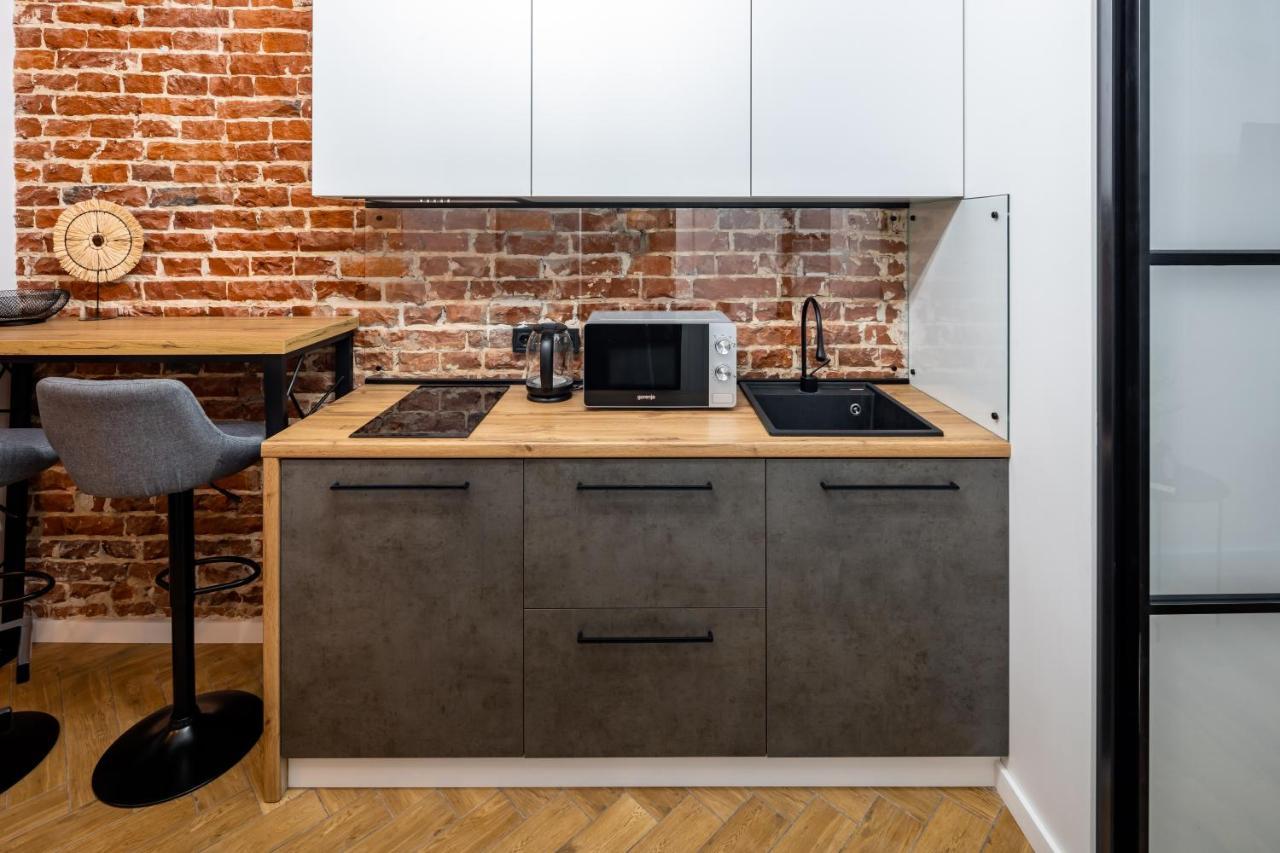 Romari Таманська 12 Apartment Lviv Luaran gambar