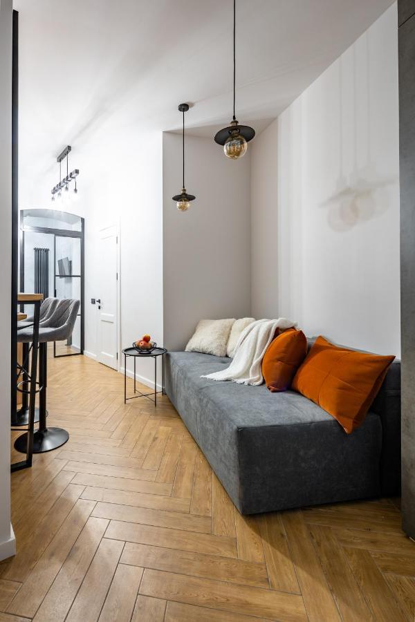 Romari Таманська 12 Apartment Lviv Luaran gambar